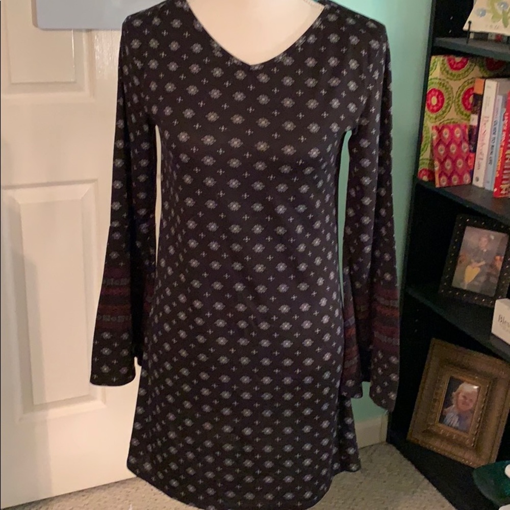 Laugh Out Loud NWOT tunic or shift dress v neck